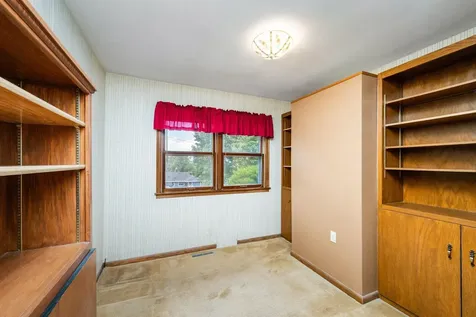 1789 Kennard Street Maplewood MN 55109