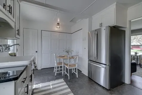 8701 Elliot Avenue S Bloomington MN 55420