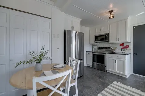 8701 Elliot Avenue S Bloomington MN 55420