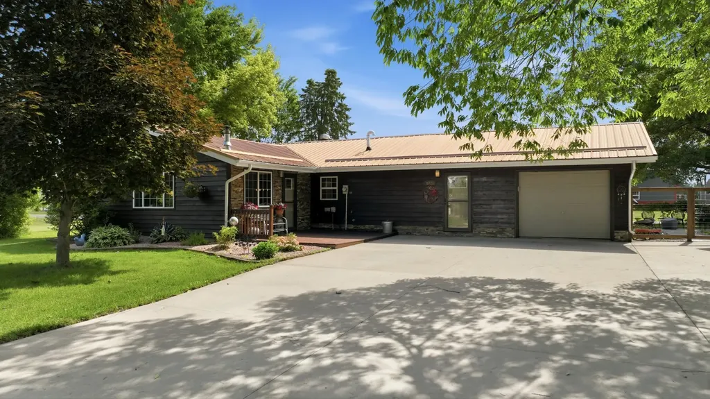 1733 Riverview Drive Barron WI 54812