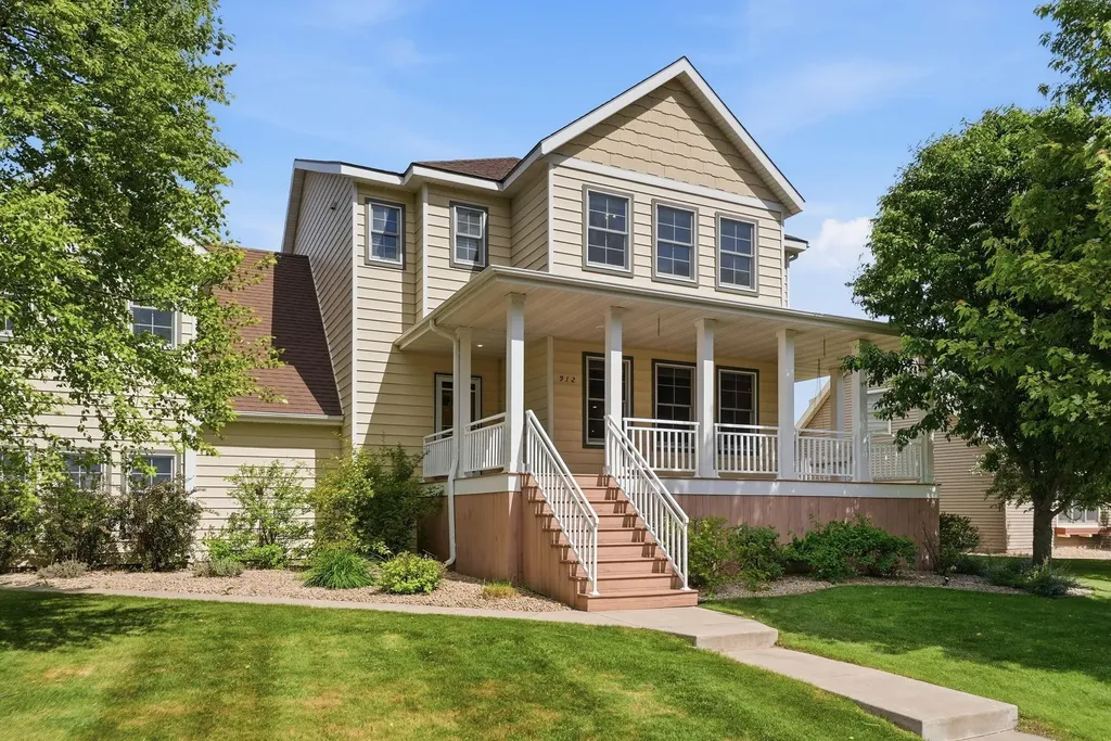 912 21st Avenue N Sartell MN 56377