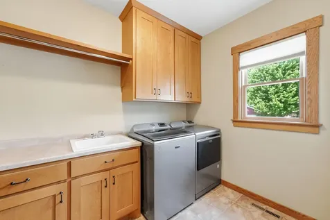 912 21st Avenue N Sartell MN 56377