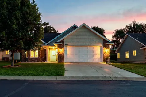 2909 126th Avenue NW Coon Rapids MN 55448