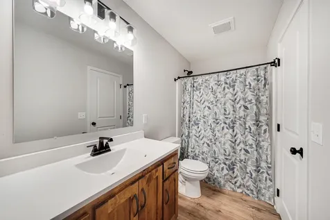 8210 383rd Street North Branch MN 55056