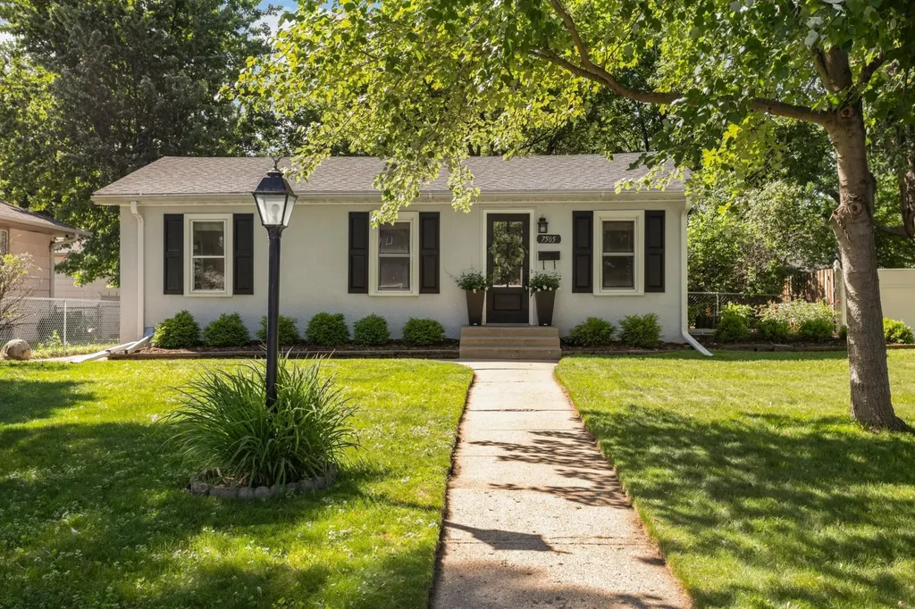7505 North Street Saint Louis Park MN 55426