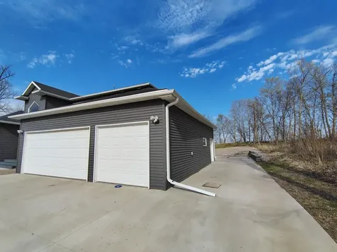 11999 Lake Maud Trail Audubon MN 56511
