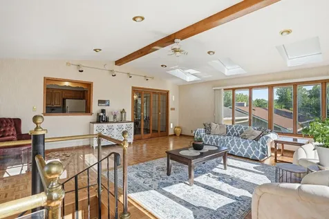 5216 Taylor Street NE Fridley MN 55421