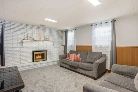 5216 Taylor Street NE Fridley MN 55421