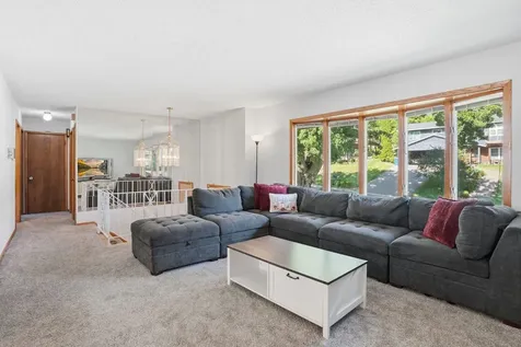 5216 Taylor Street NE Fridley MN 55421