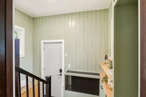 527 S 2nd Street La Crescent MN 55947