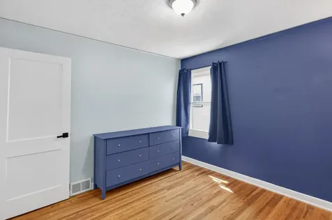 5732 24th Avenue S Minneapolis MN 55417
