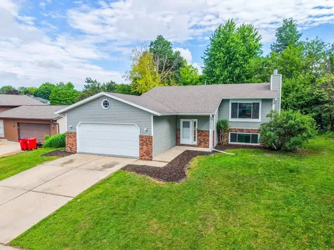 2423 59th St NW Rochester MN 55901