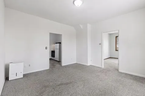 534 Annapolis Street South Saint Paul MN 55075