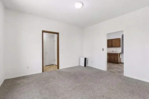 534 Annapolis Street South Saint Paul MN 55075