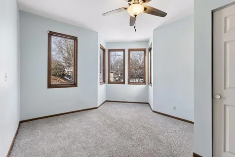 534 Annapolis Street South Saint Paul MN 55075