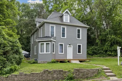 534 Annapolis Street South Saint Paul MN 55075
