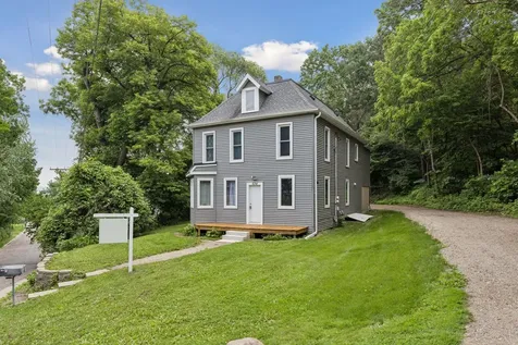534 Annapolis Street South Saint Paul MN 55075