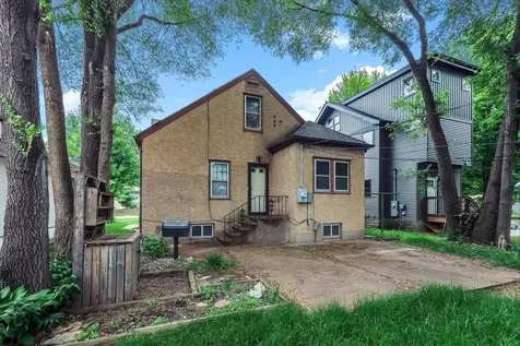75 Cleveland Avenue S Saint Paul MN 55105