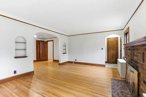 75 Cleveland Avenue S Saint Paul MN 55105