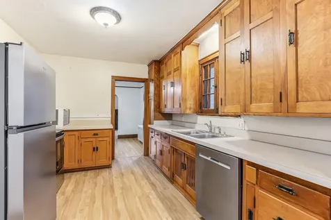 75 Cleveland Avenue S Saint Paul MN 55105