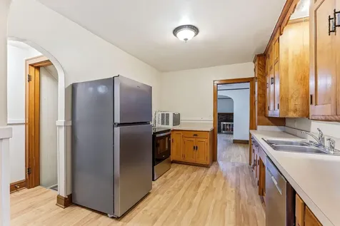 75 Cleveland Avenue S Saint Paul MN 55105
