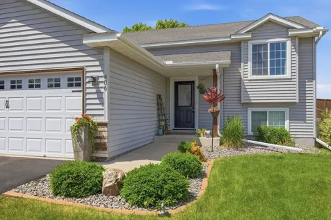 406 Greenway Drive Delano MN 55328