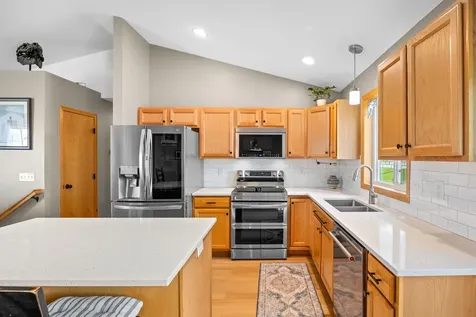 406 Greenway Drive Delano MN 55328