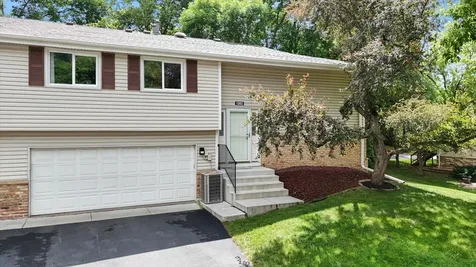 1262 Timbershore Lane Eagan MN 55123