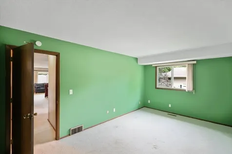 1262 Timbershore Lane Eagan MN 55123