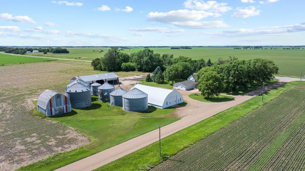 2693 225th Avenue Marshall MN 56258