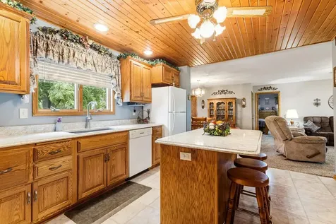 2693 225th Avenue Marshall MN 56258