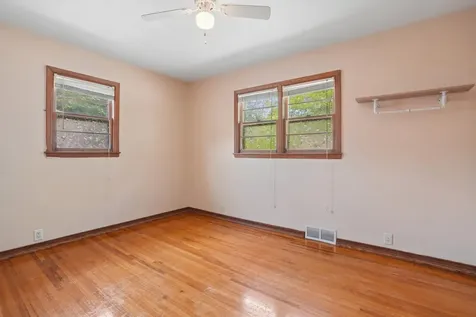 418 20th Avenue N Fargo ND 58102