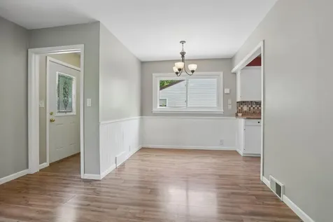 418 20th Avenue N Fargo ND 58102