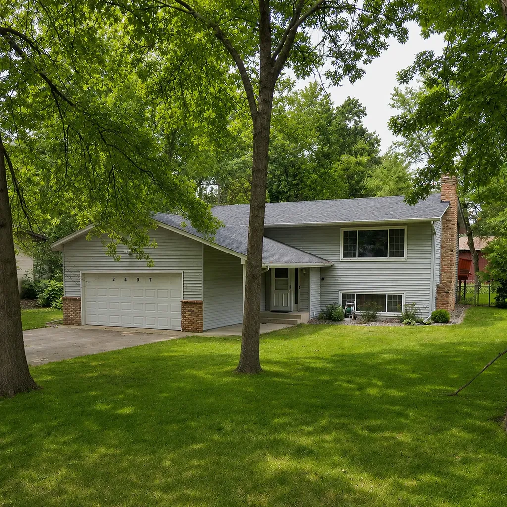 2407 Spruce Place White Bear Lake MN 55110