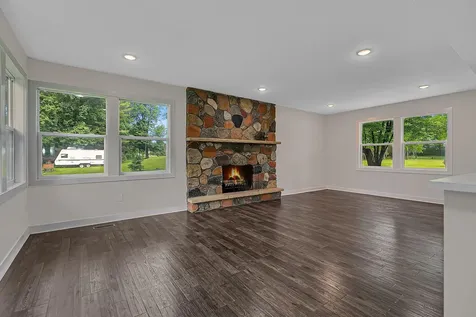 10814 Pioneer Drive SE Milaca MN 56353