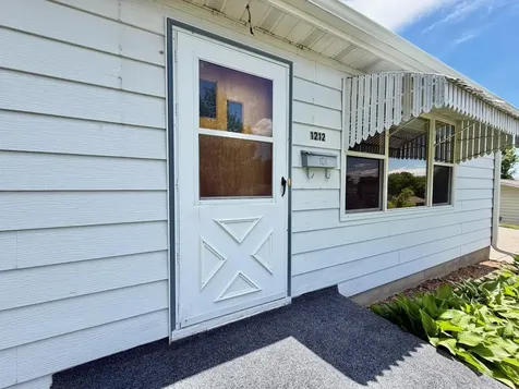 1212 N Marien Street Fergus Falls MN 56537