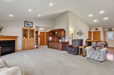 3455 339th Avenue NE Cambridge MN 55008