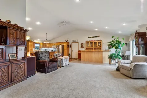 3455 339th Avenue NE Cambridge MN 55008