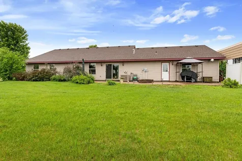 3455 339th Avenue NE Cambridge MN 55008