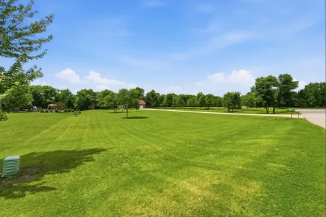 8666 Riverwood Circle N New London MN 56273