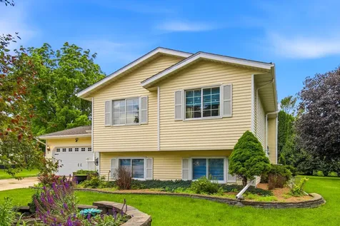 1950 Greenwood Drive Owatonna MN 55060