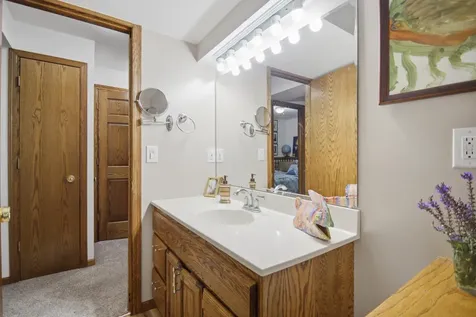 1950 Greenwood Drive Owatonna MN 55060