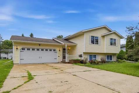 1950 Greenwood Drive Owatonna MN 55060
