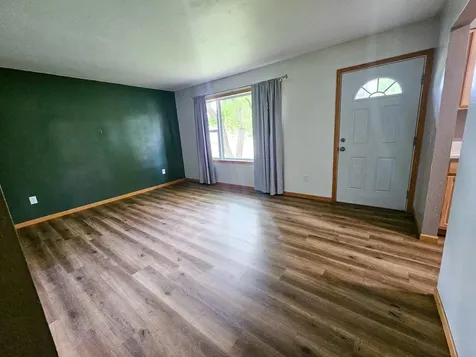252 E Nelson Avenue Newfolden MN 56738