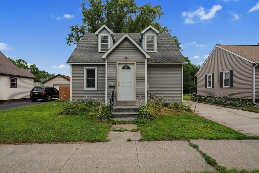 1304 10th Avenue NW Austin MN 55912