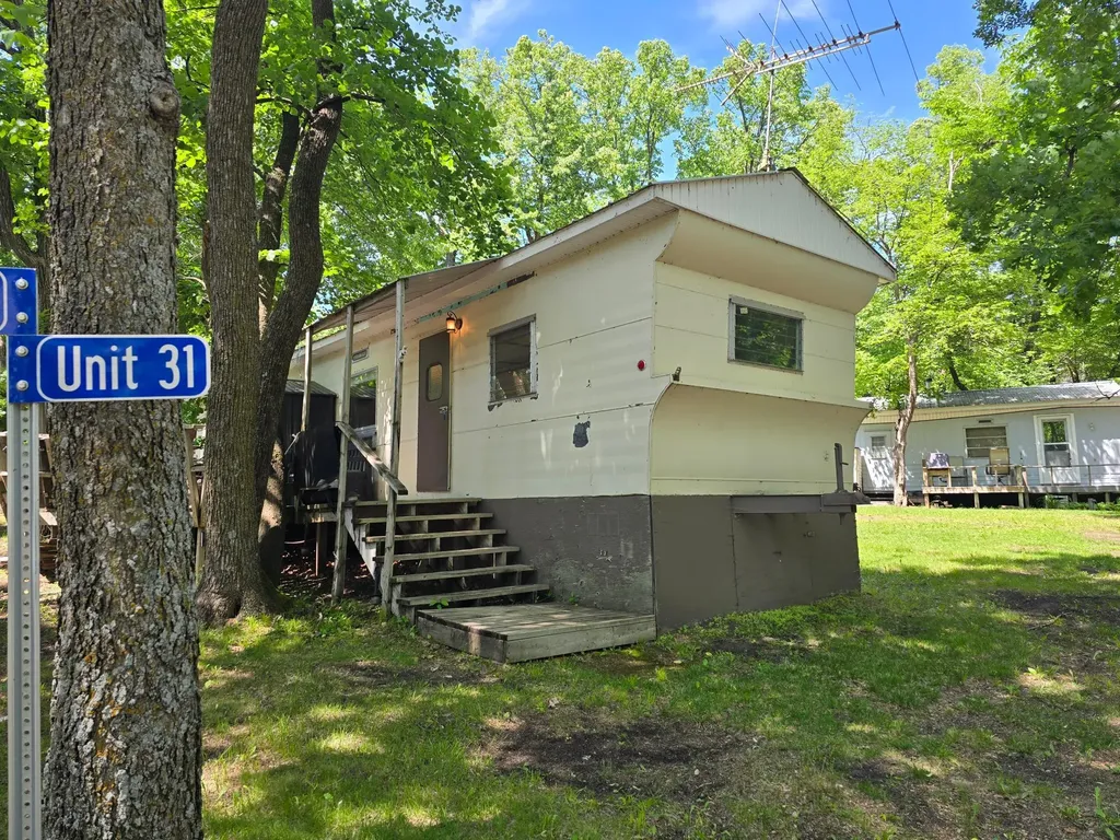 42502 240th Street Henning MN 56551