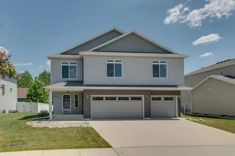 4718 54th Street S Fargo ND 58104
