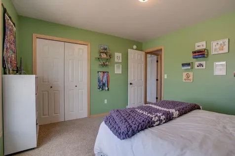 4718 54th Street S Fargo ND 58104