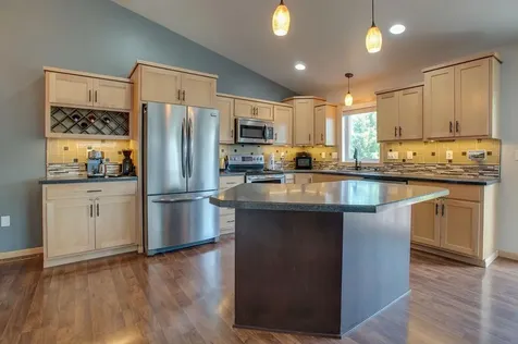 4718 54th Street S Fargo ND 58104