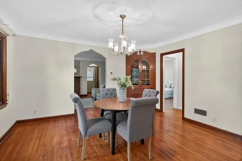 1262 Edgcumbe Road Saint Paul MN 55105